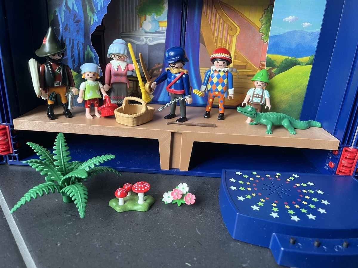 Playmobil Giocattoli: Playmobil Kasperlitheater – Usato da Nürensdorf venduto da Samuik