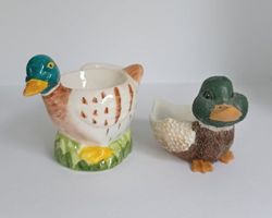 Zwei Eierbecher Ente