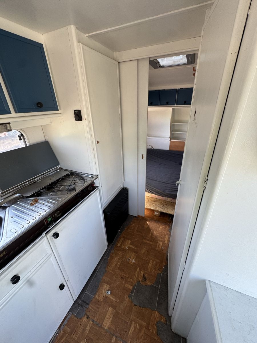LMC Remorques: Wohnwagen LMC ab 1 Fr – D'occasion à Schaffhausen par FA1304 3