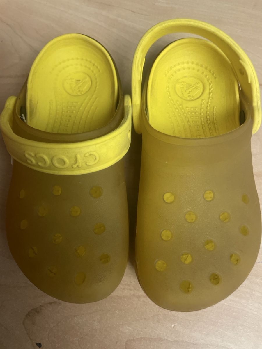 Crocs Schuhe für Jungen: Crocs Clogs gelb Kinder Gr.30 gebraucht – Gebraucht aus Obergerlafingen von cabo4 1