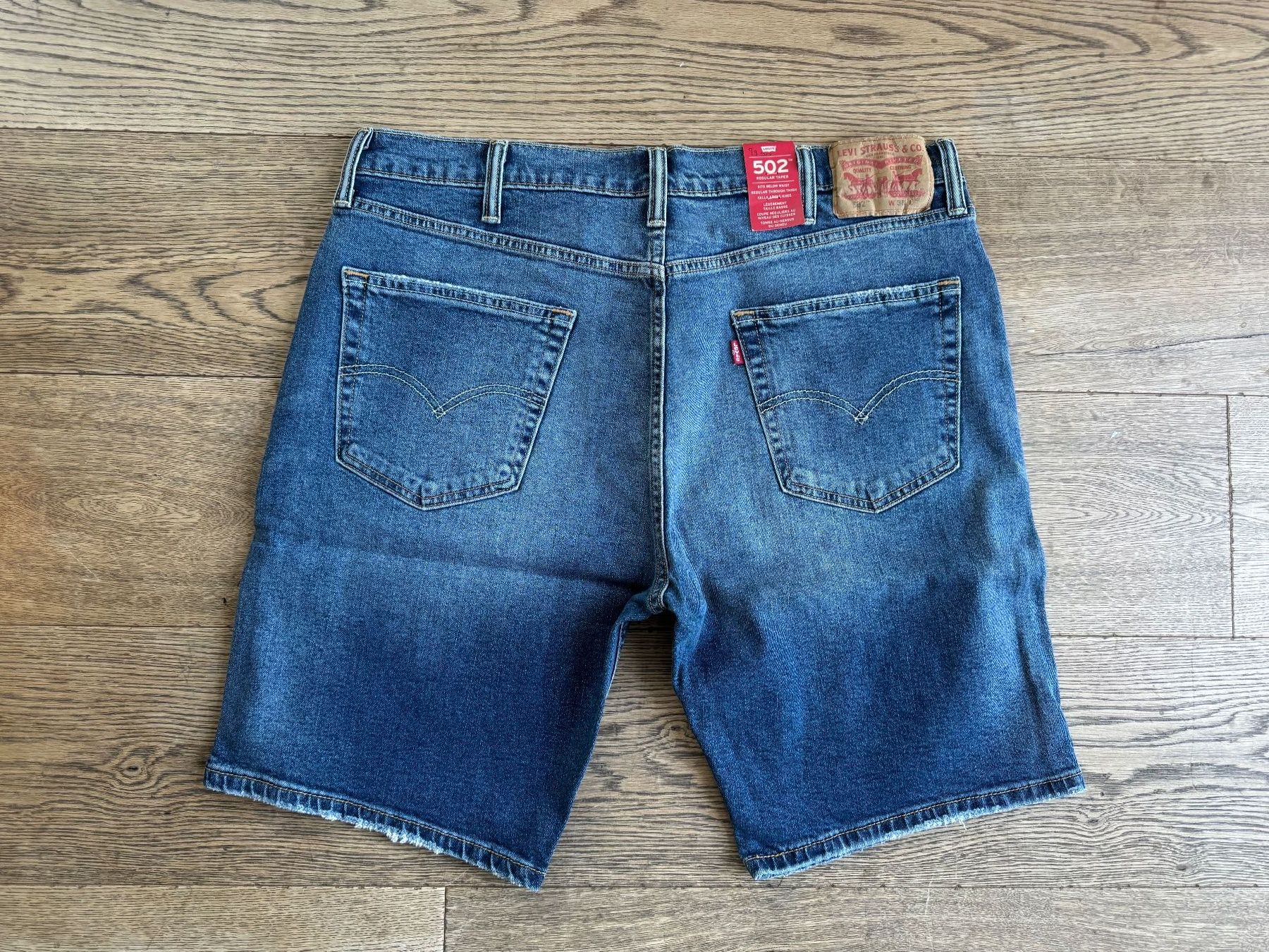 Levi's Jeans: Jeans, Shorts, Levis //NEU// 38 – Usato da Stettfurt venduto da outlet72 1