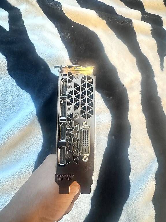 Schede grafiche: NVIDIA Quadro P5000 16GB  – Usato da Schaffhausen venduto da ste_8j55 4