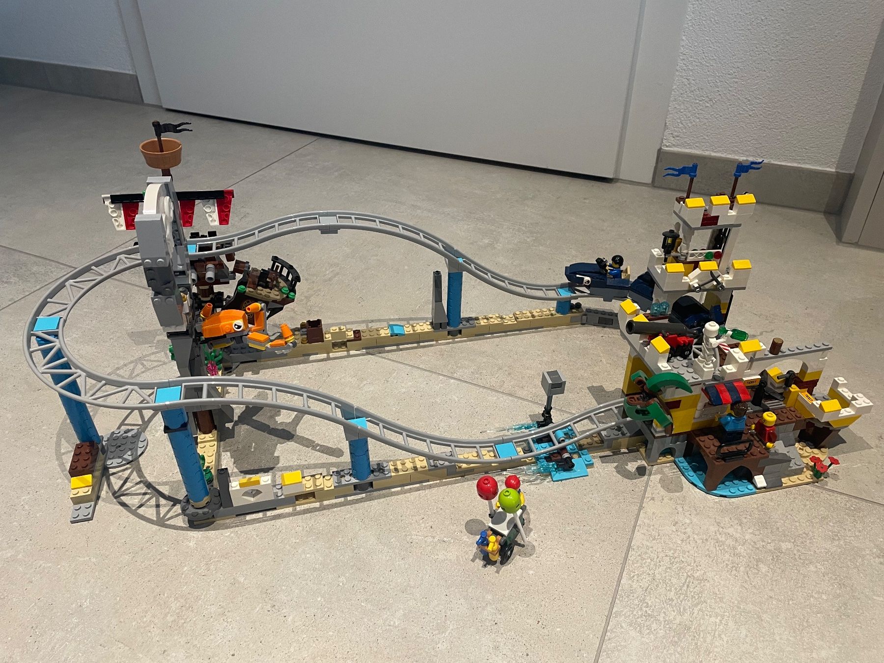 Lego Jeux de construction: LEGO Piraten-Achterbahn – D'occasion à Gipf-Oberfrick par fraiseverte