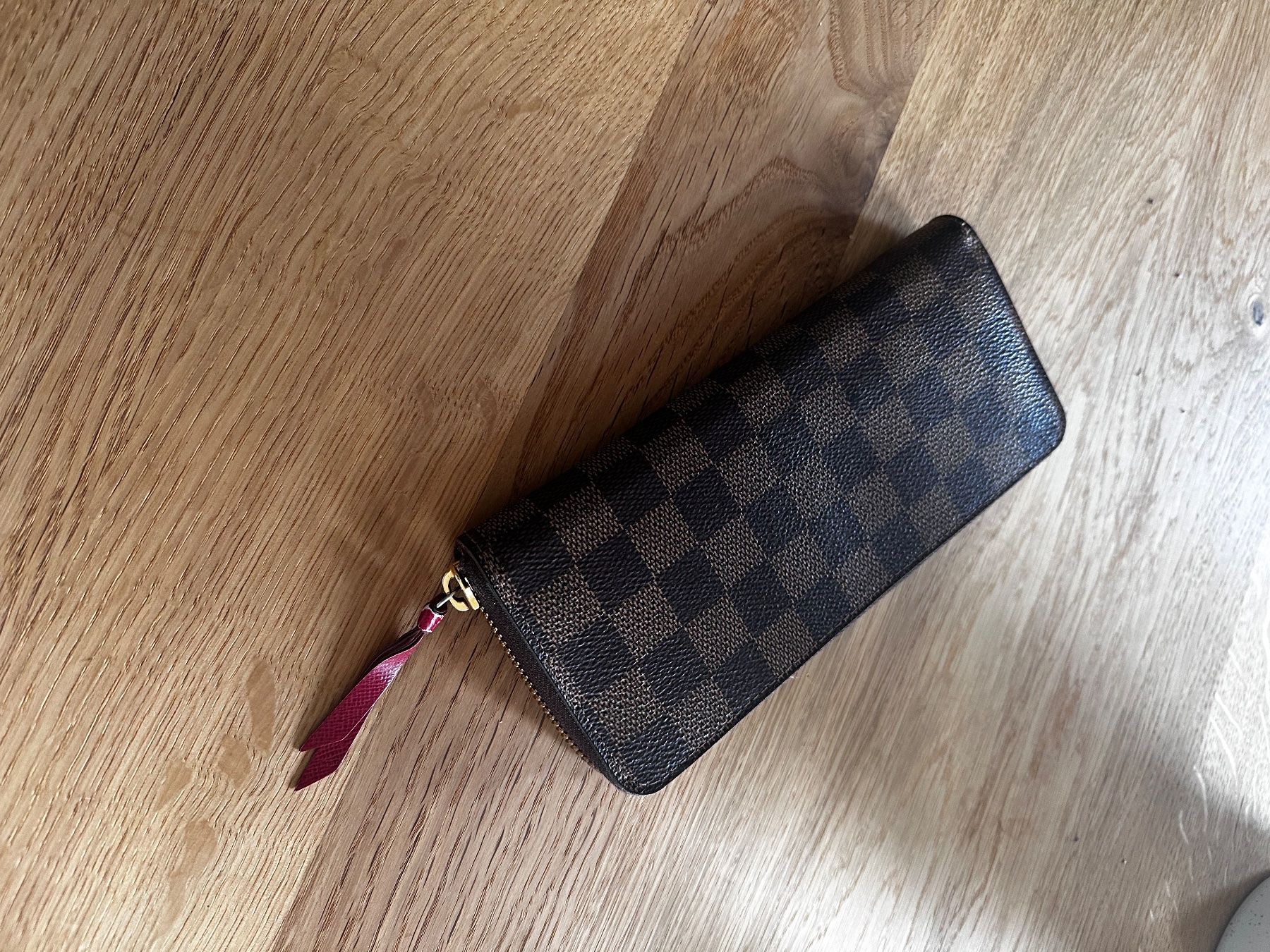Louis Vuitton Portamonete: Louis Vuitton Damen Geldbeutel gross – Usato da Zürich venduto da lid_lqc8