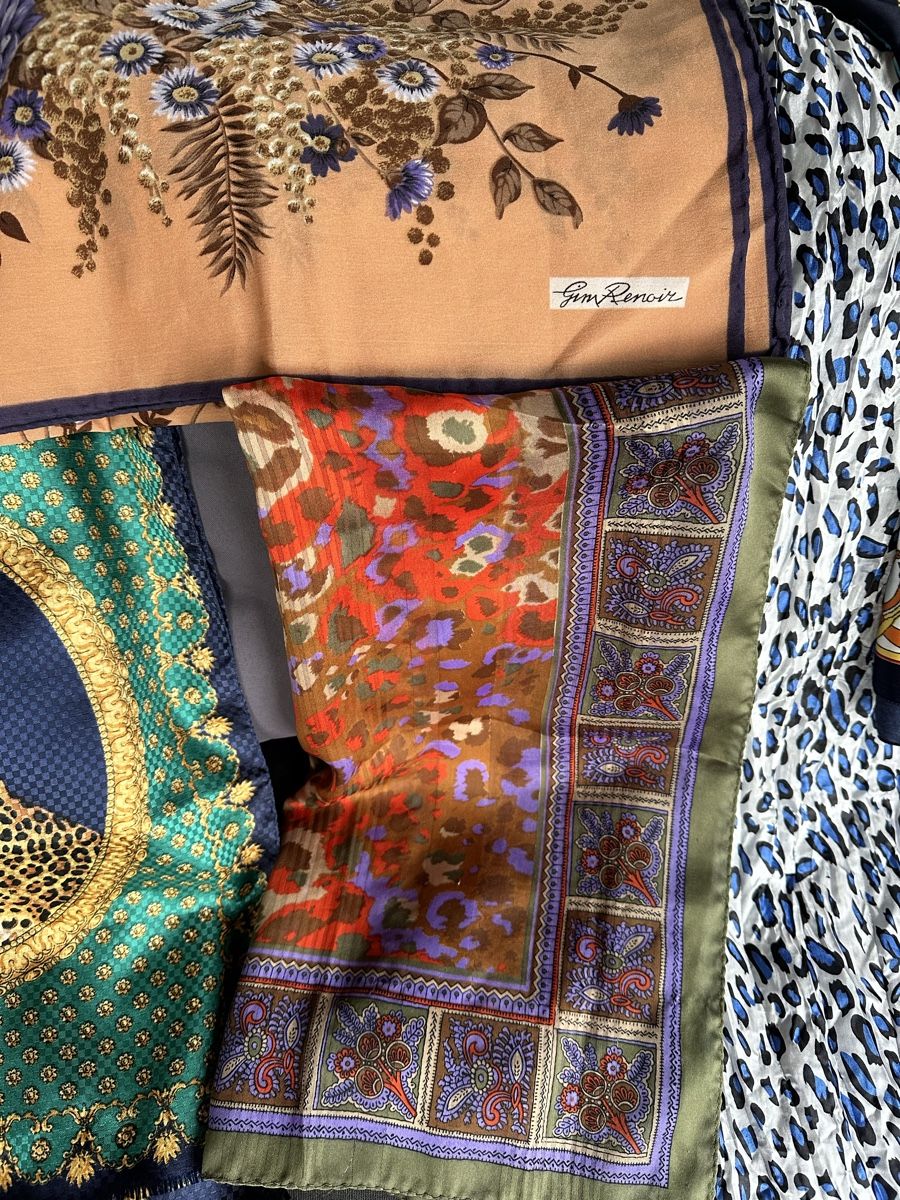 Foulards, Tücher & Schals: diverse Foulards – Gebraucht aus Therwil von jas_vpt8 2