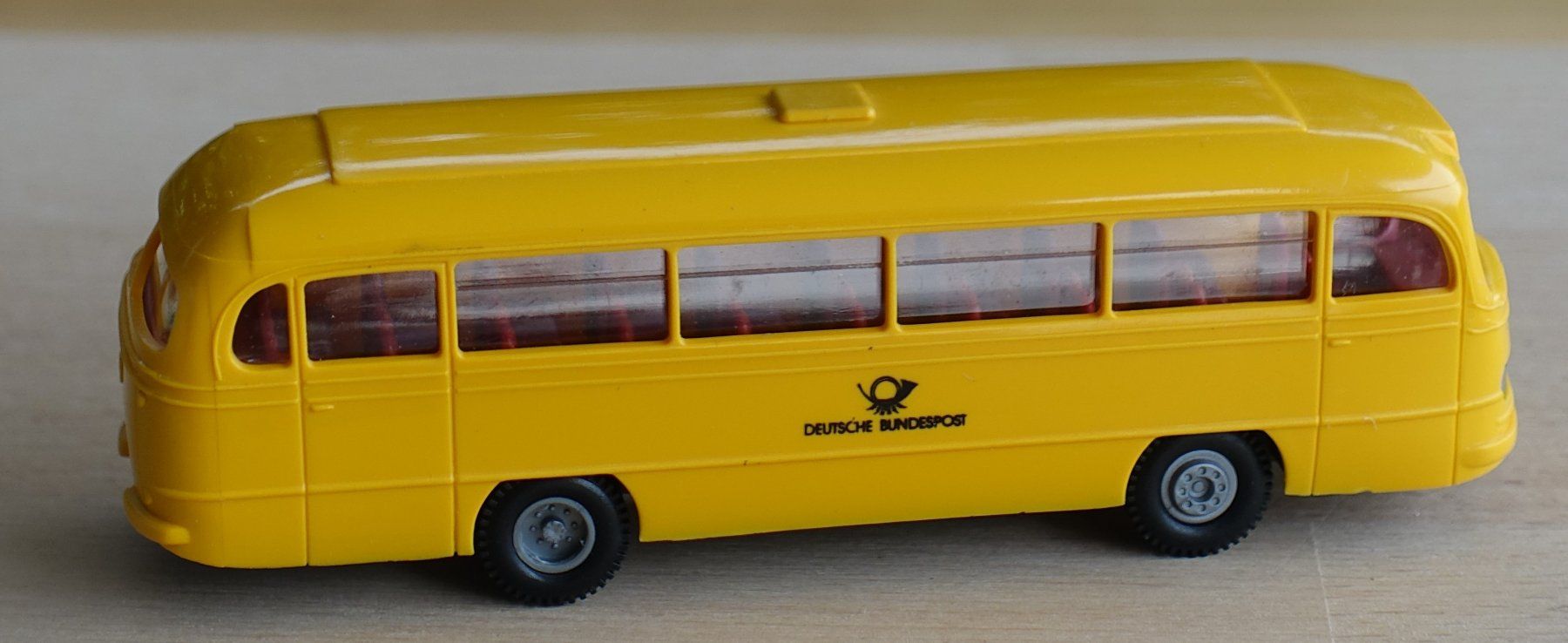 Brekina Modellini d'auto: MB Deutsche Bundespost. Brekina Art. ?. HO. – Usato da Horw venduto da SwissSteamMemories 1