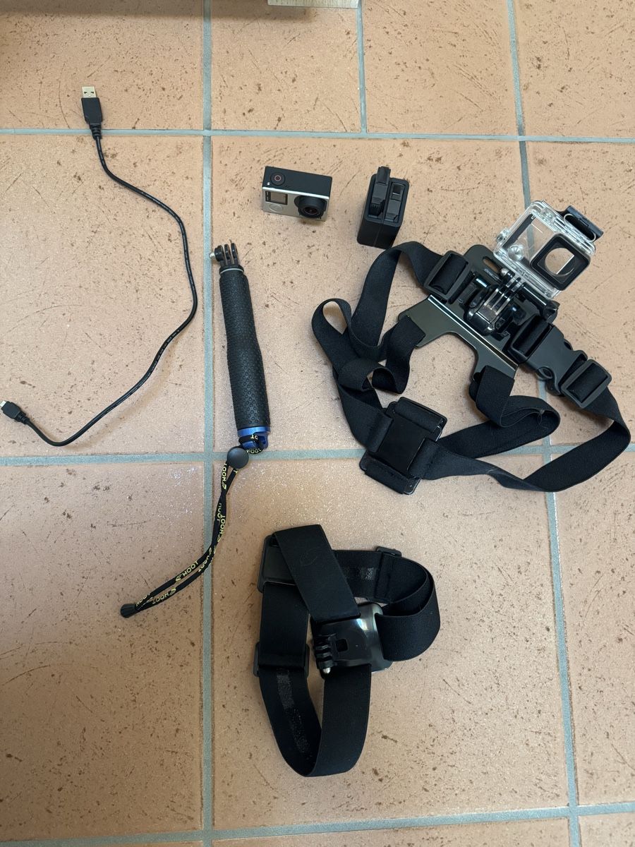 Gopro Action Cam: GoPro Hero 4 – D'occasion à Einsiedeln par eli_adm