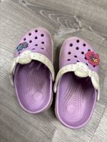 Kinder Clogs lila mit Motiven Grösse 26/27 gebraucht