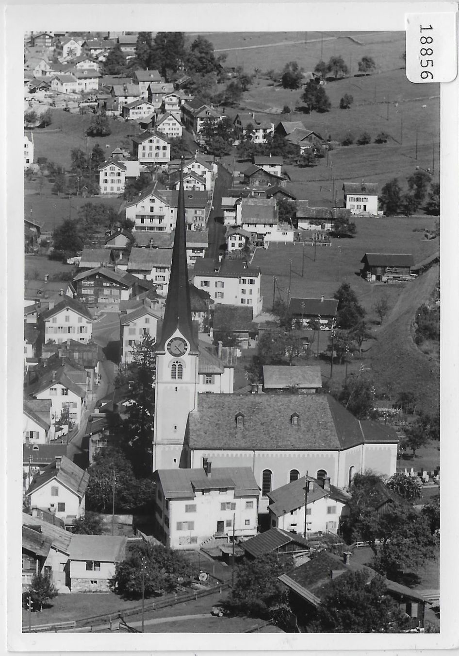 Ansichtskarten: Flugaufnahme Linthal Evang.-ref. Kirche – Antik aus Ettingen von Kartenplanet
