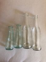 23 kleine Glasflaschen als Vasen benutzbar, sauber