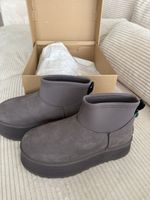 UGG Classic mini Dipper Boot Thundercloud