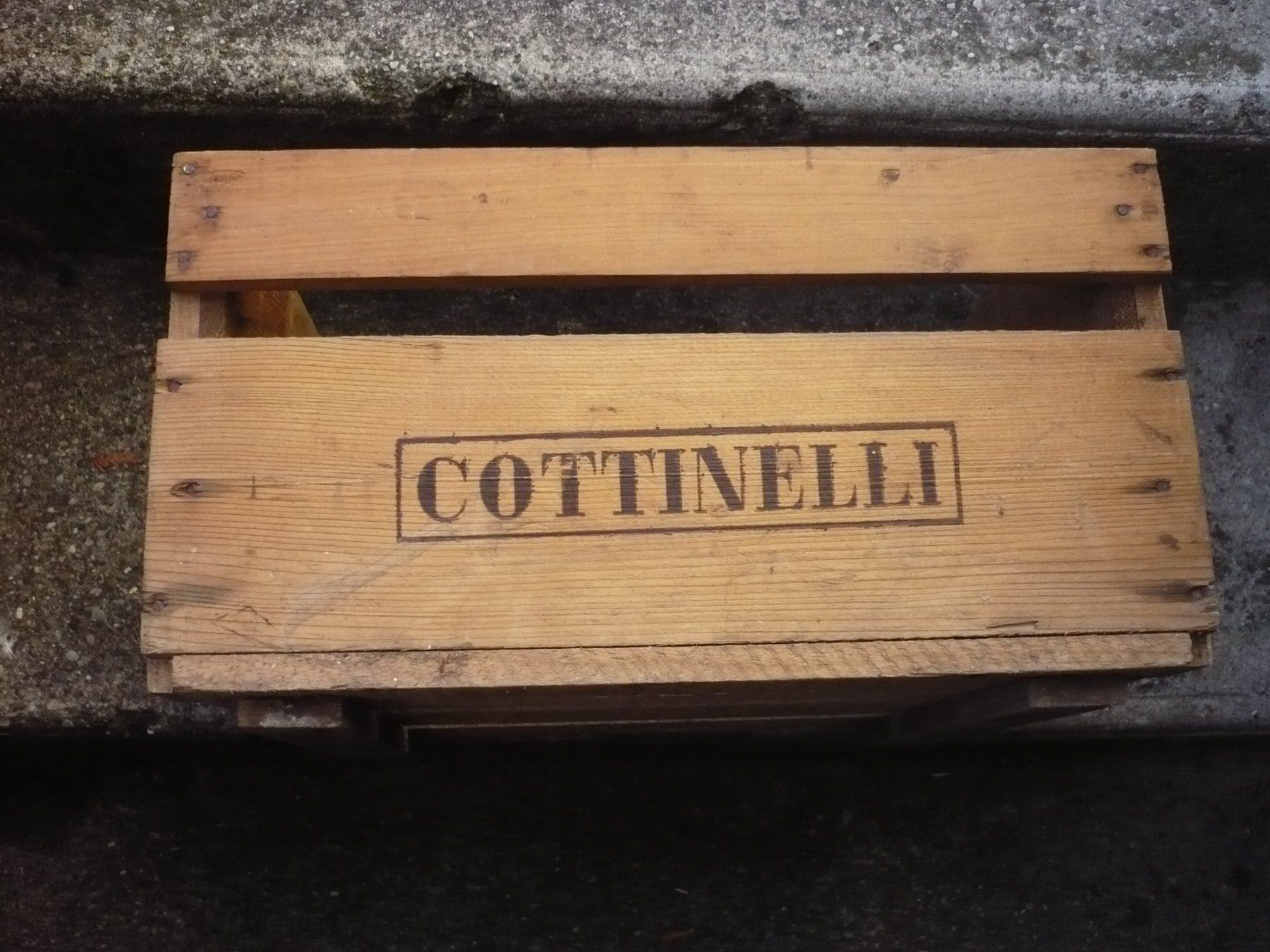 Bouteilles: VELTLINER COTTINELLI CHUR – D'occasion à Biberist par Urmel 4