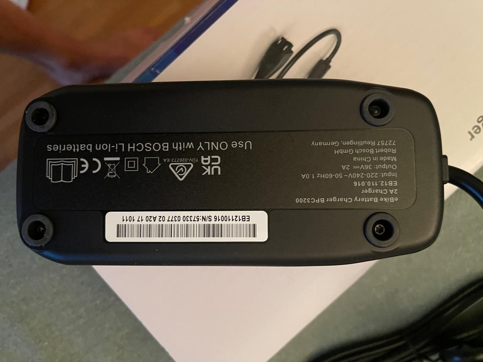 Ladegeräte: Bosch EBike Ladegerät 2a PC3200 (siehe Bild) – Gebraucht aus Basel von Feidishiz 2