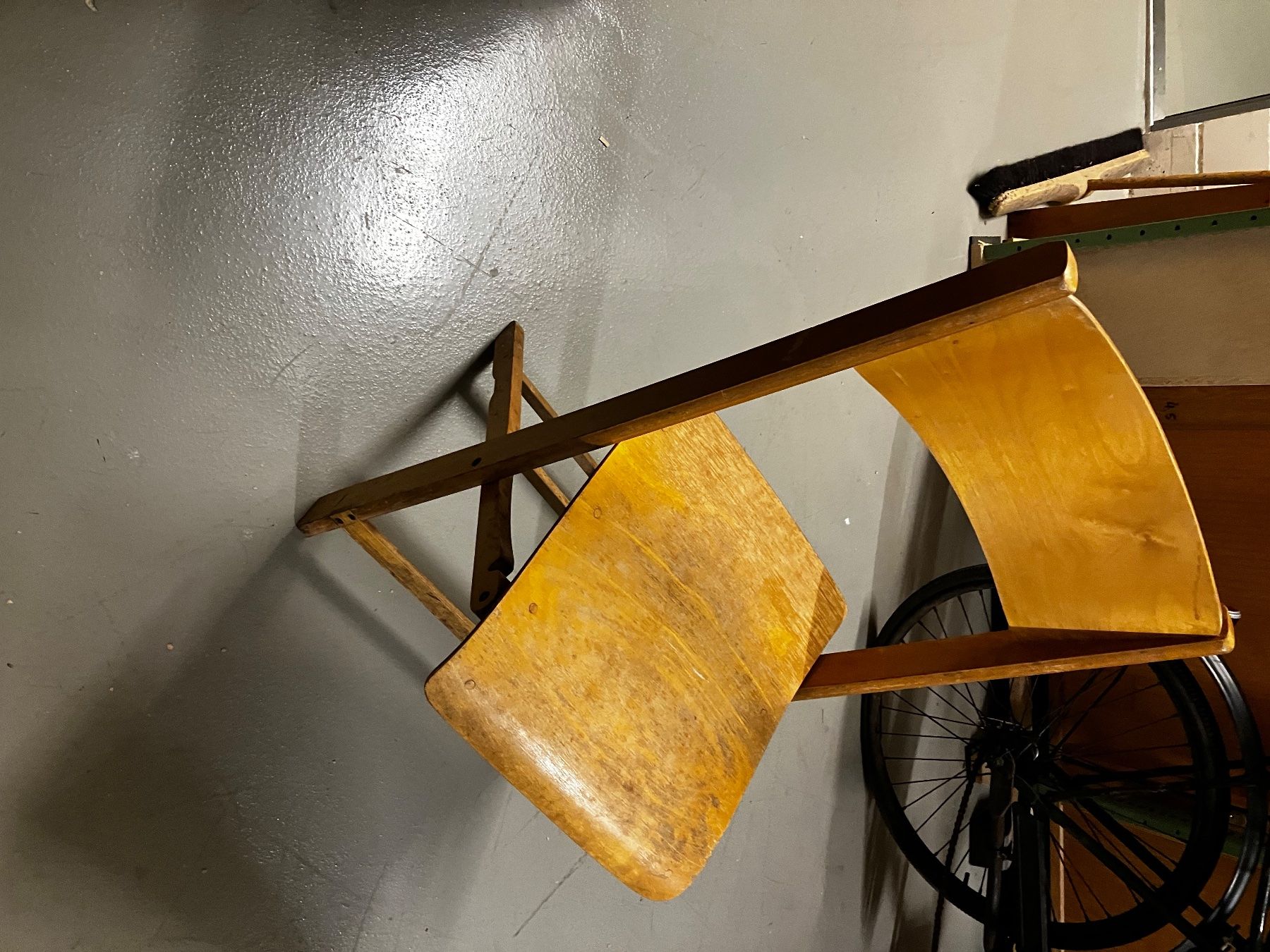 Stühle: 2 Klappstühle – Gebraucht aus Zürich von Ideal0