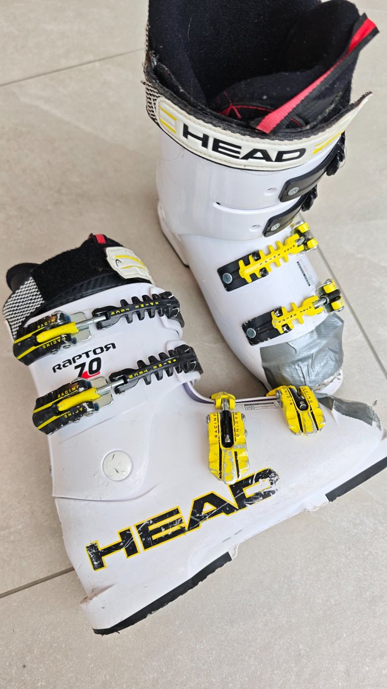 Head Chaussures garçon: Head Skischuhe Gr. 34/35 – D'occasion à Brunnen par Knoblispeck