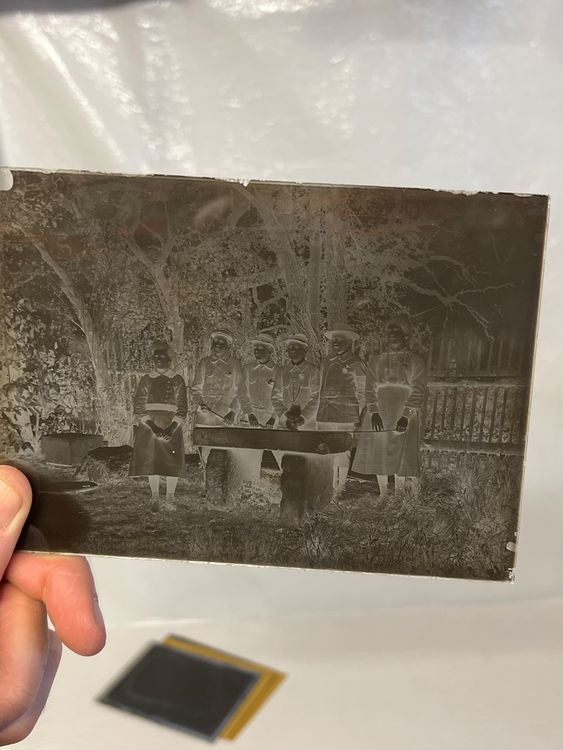 Lot de 8 négatifs sur plaque de verre de MERSCH pour cartes postales