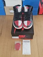 Nike Air Jordan 1 high hommage to home taille 40 us 7.0