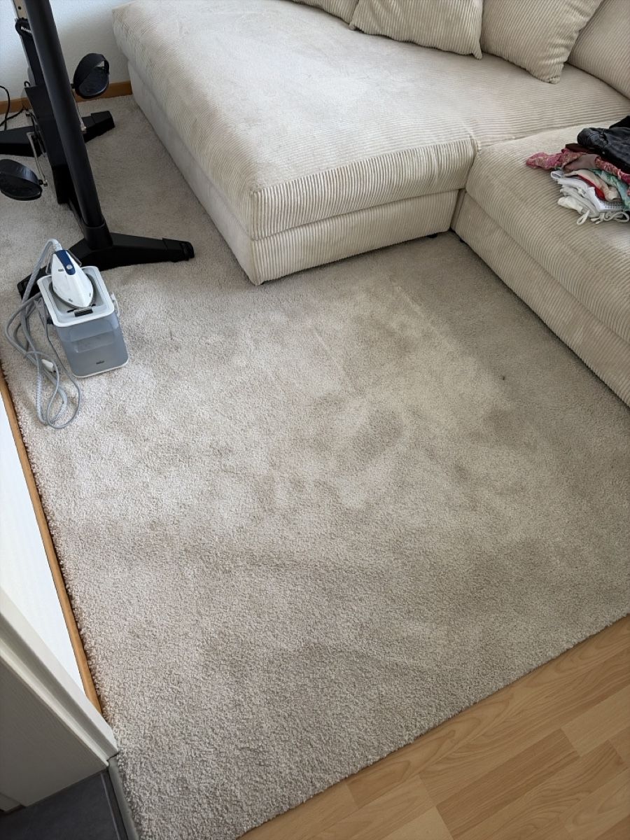 Conforama Divani: Ecksofa Cordstoff beige L-Form – Usato da Safenwil venduto da Boki8 2