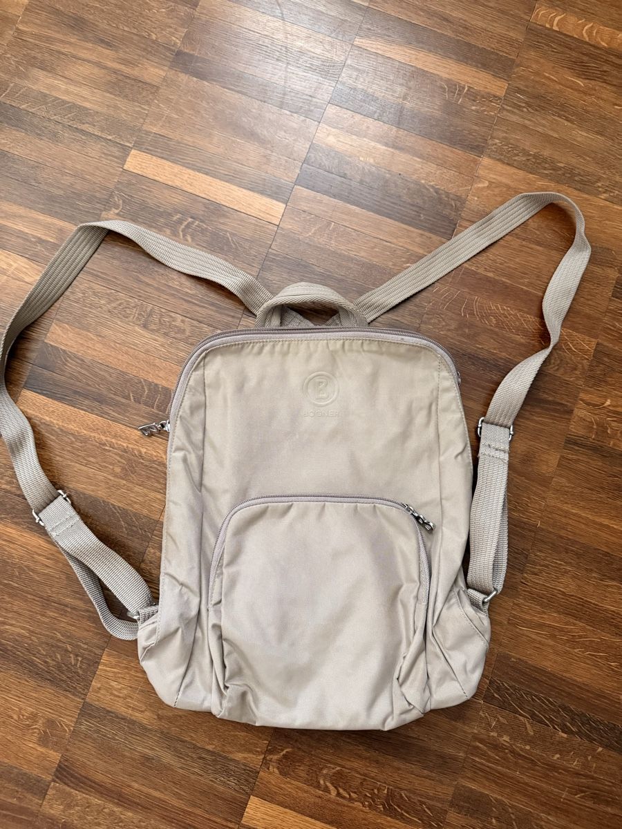 Bogner Zaini: Bogner Damen Rucksack, beige – Usato da Winterthur venduto da hera05