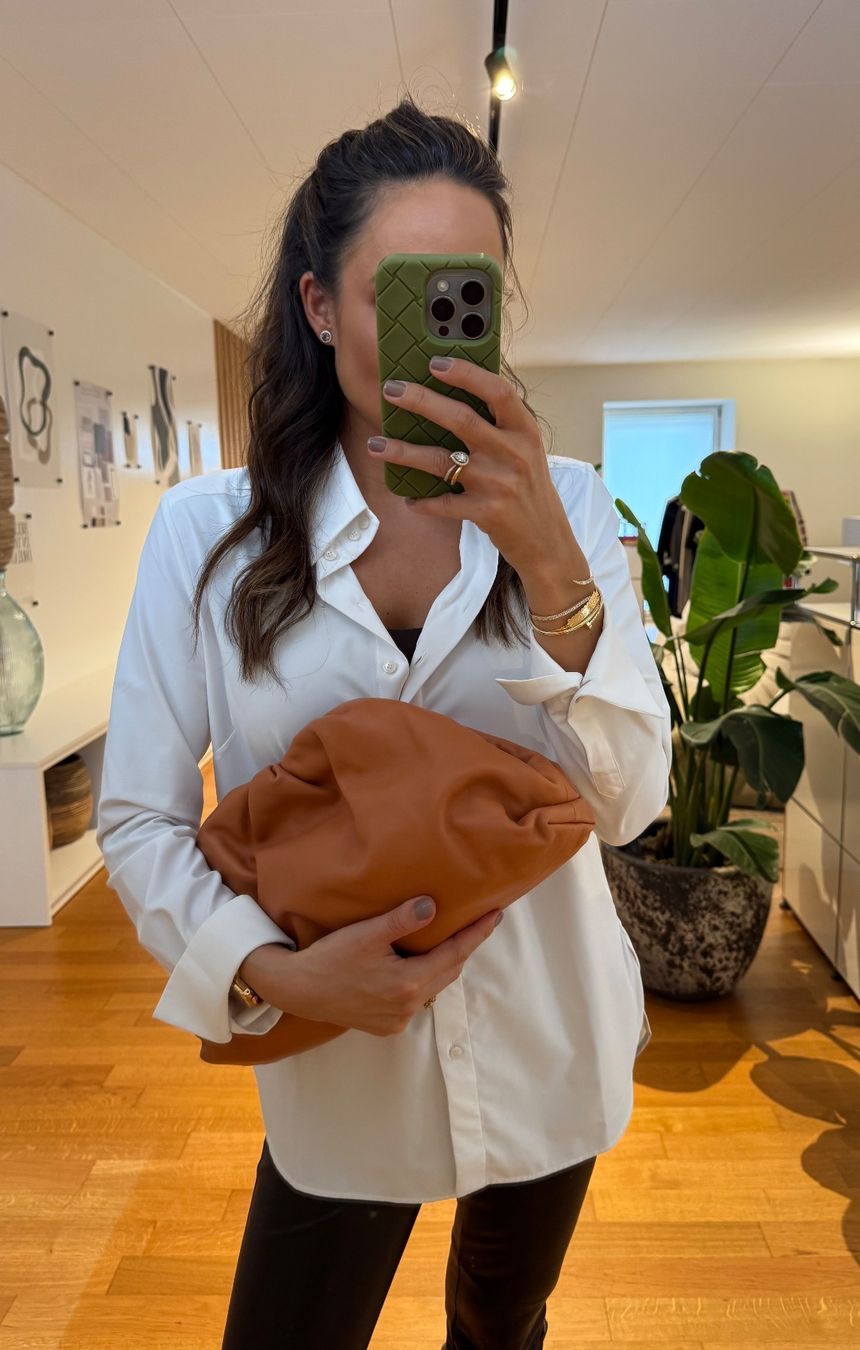 Bottega Veneta Borse: BOTTEGA VENETA TASCHE POUCH – Nuovo (secondo la descrizione) da Schwyz venduto da bofb