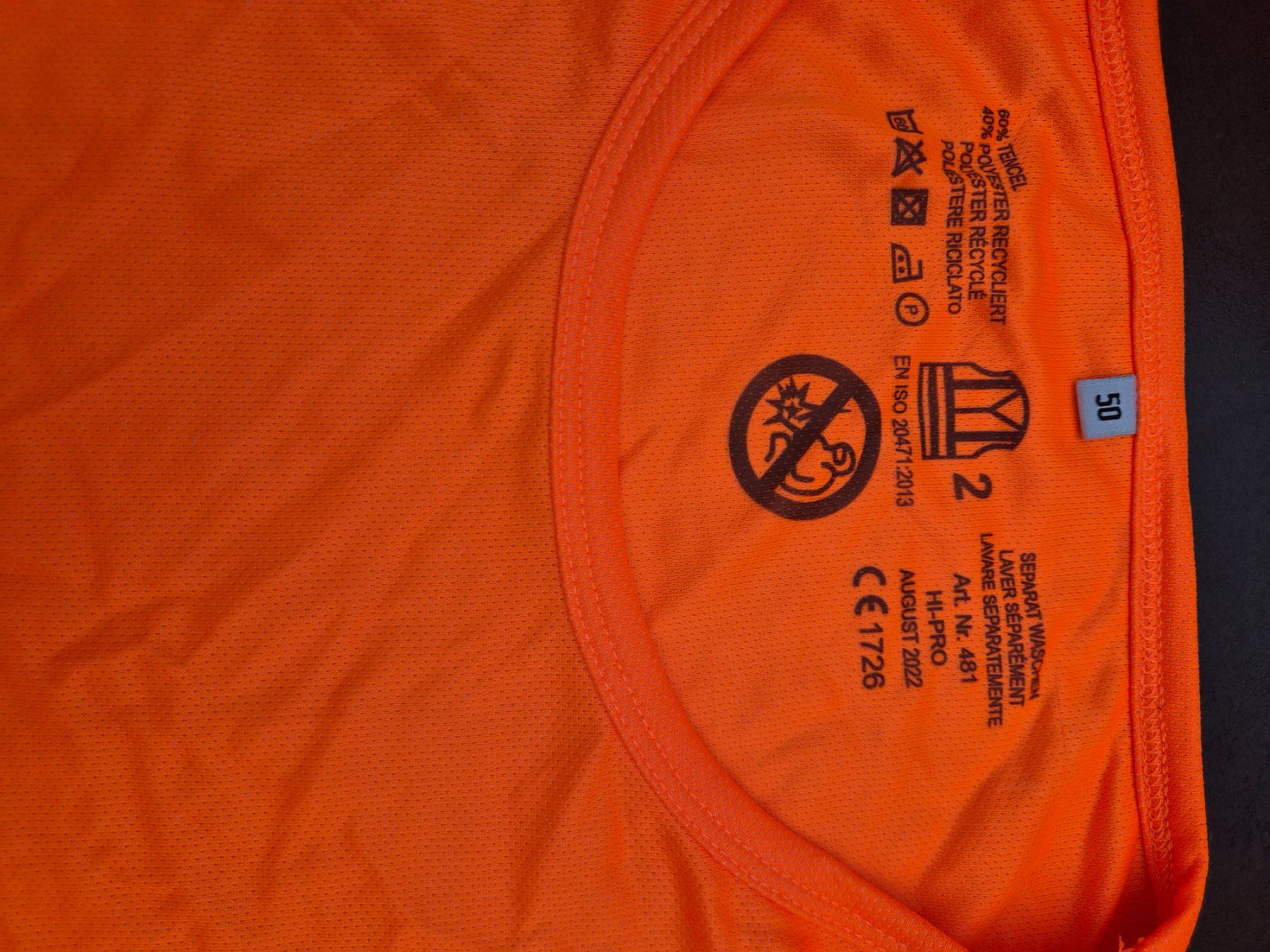 T-shirt: Orange Warnshirt mit Reflektoren, Grösse 50 – Usato da Fislisbach venduto da Crisisgusita 1