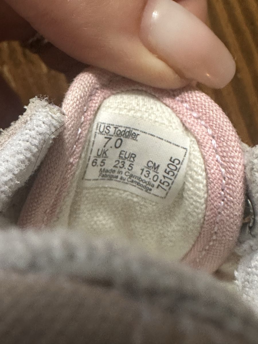 Vans Schuhe für Jungen: Vans Klettschuhe Grösse 23.5 rosa – Gebraucht aus Schaffhausen von NellyE 2