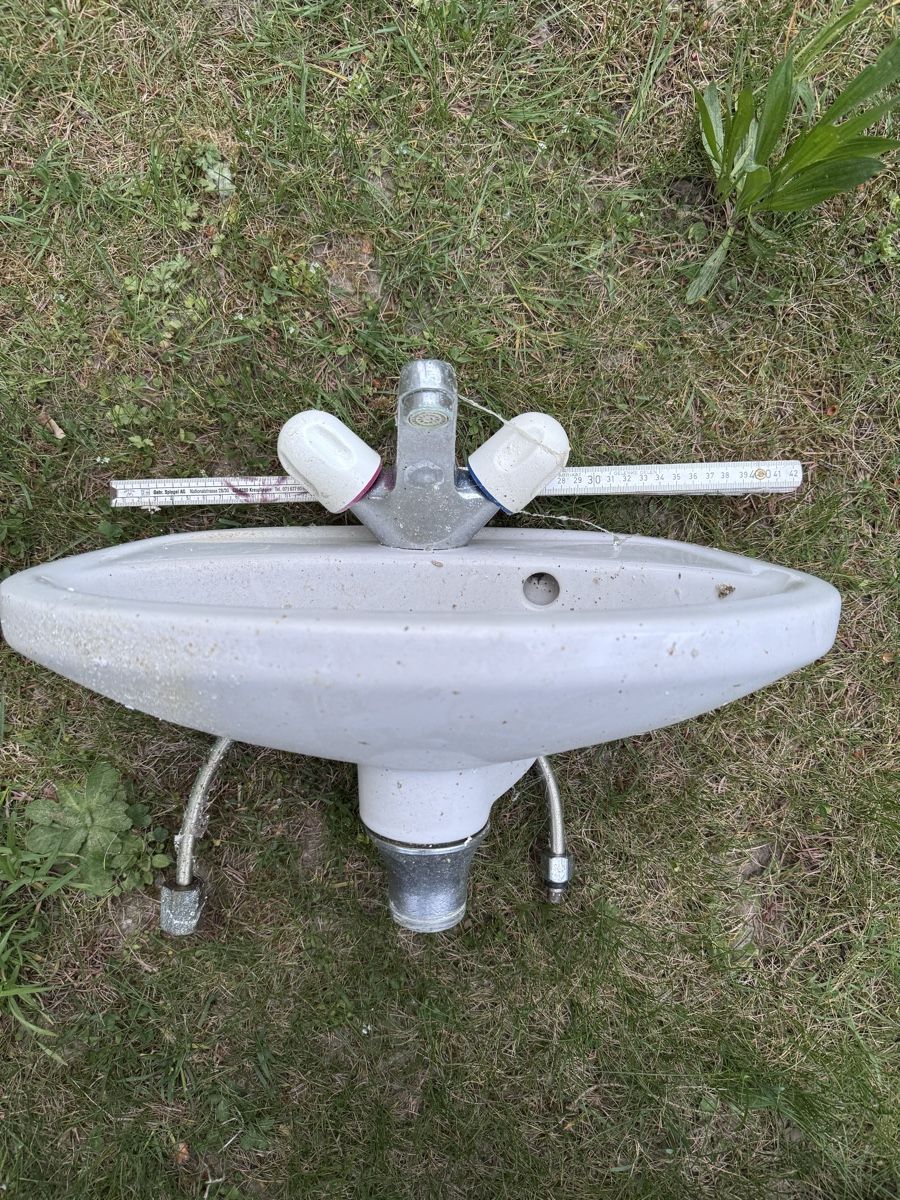 Lavabi & lavandini: Kleines Lavabo – Usato da Herzogenbuchsee venduto da miuli96