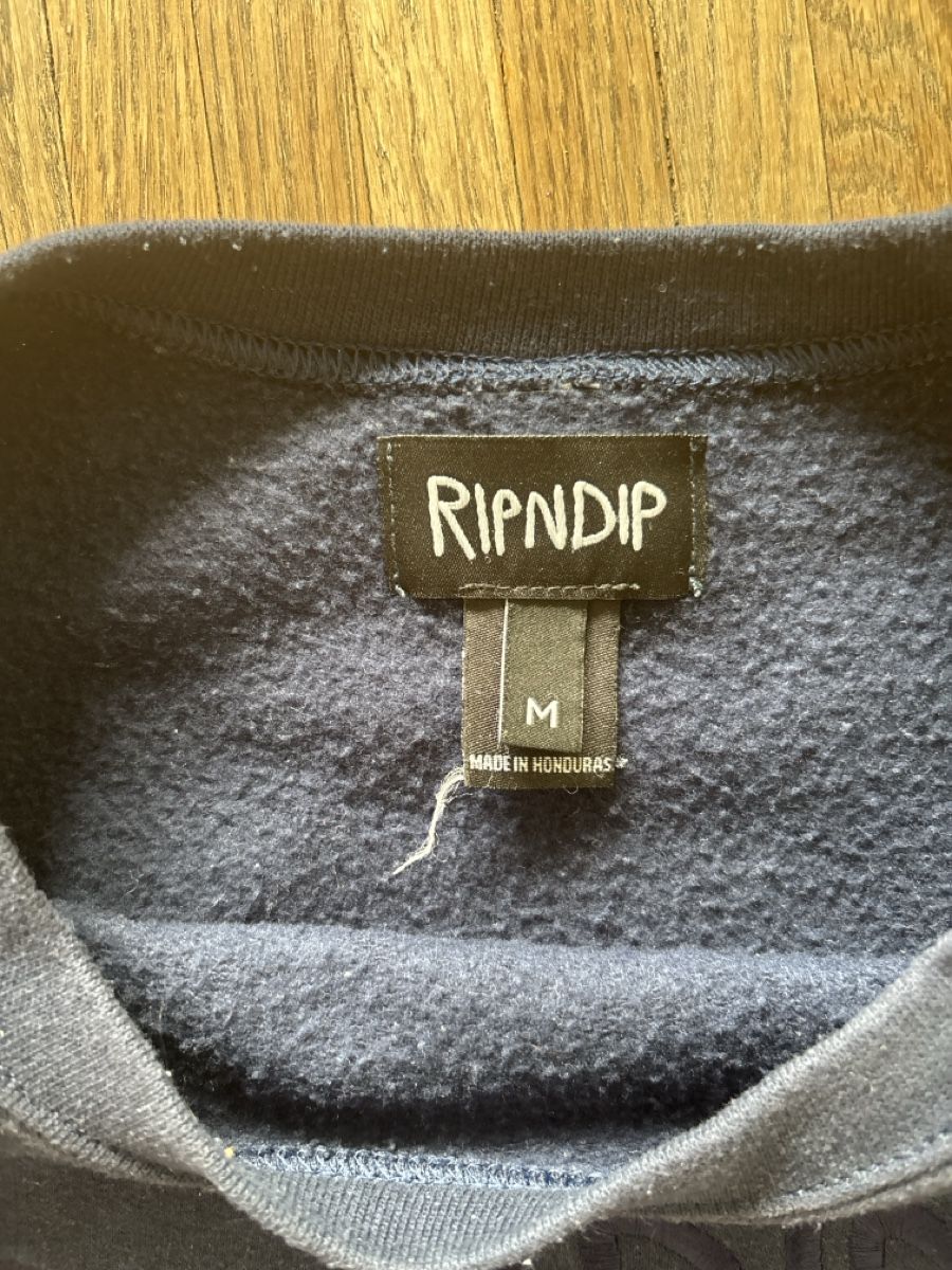 Maglioni & Felpe: Ripndip Pullover dunkelblau Grösse M  Zustand – Usato da Bern venduto da Cositasdelnorte 1