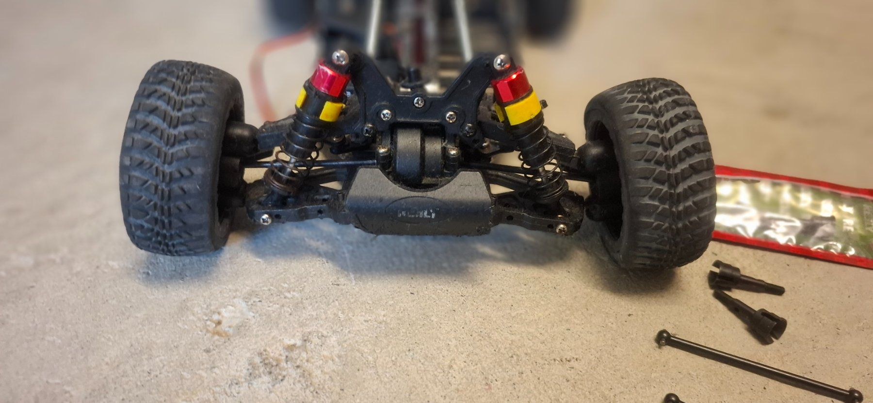 Reely Modellismo RC: Reely Carbon fighter Chassis – Difettoso da Walchwil venduto da huerlimannen 1
