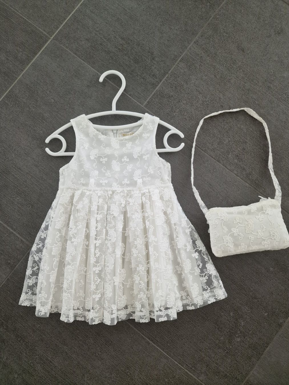 Vestiti & Gonne: Taufkleid/ Blumenmädchen Kleid – Usato da Root venduto da Tanja.st 1