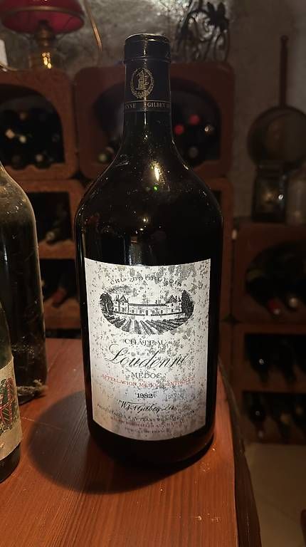 Vino: Vin château Loudenne 1982 3 litres  – Usato da Cugy VD venduto da lebondeal