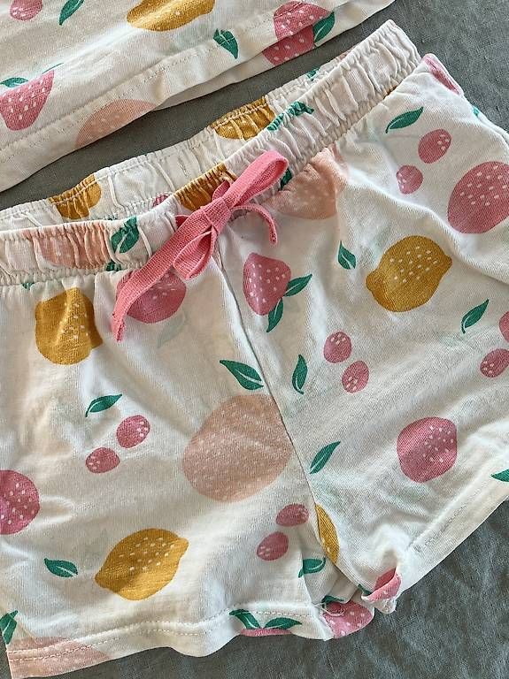Okaidi Pigiama & Simili: OKAIDI Pyjama Mädchen Gr. 98/3 Jahre – Usato da Cham venduto da nininanana 1