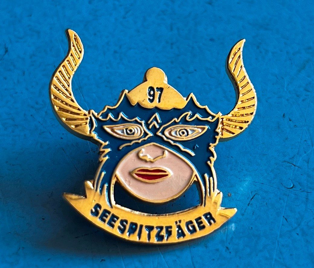 Plaquettes & Badges: Fasnachts Pin Seespitzfäger 1997 – D'occasion à Obernau par Wgnom