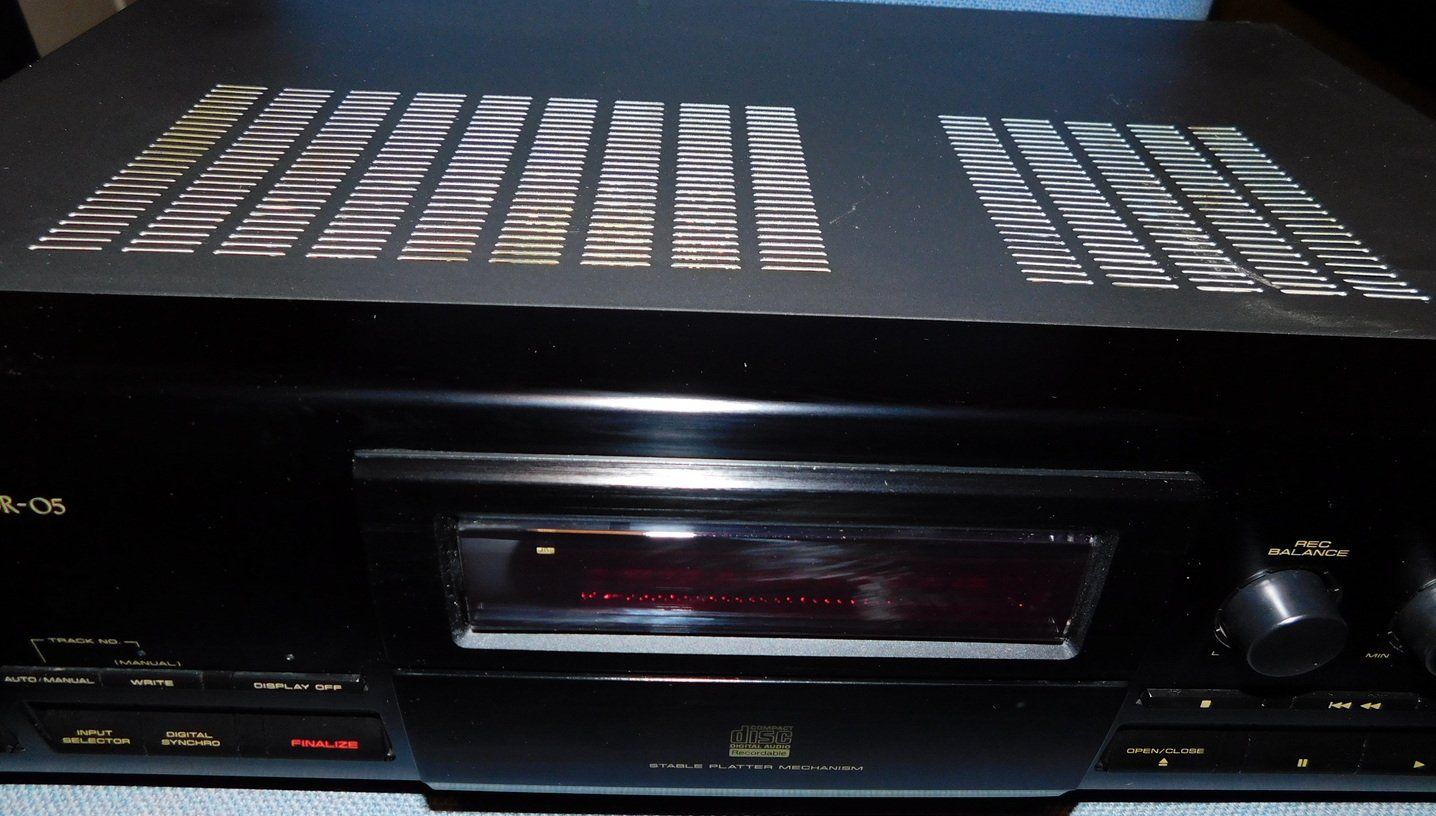 Pioneer Enregistreurs: Pioneer PDR 05 Compact Disc Recorder – D'occasion à Villnachern par Niggo0 1