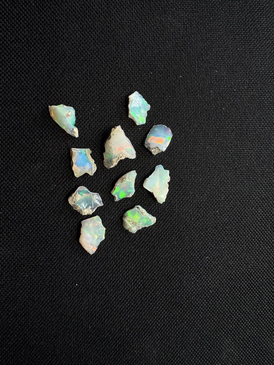 Pierres précieuses: Äthiopischer Opal Lot 6, 22.40ct – Neuf avec emballage d'origine à Wängi par Horus90