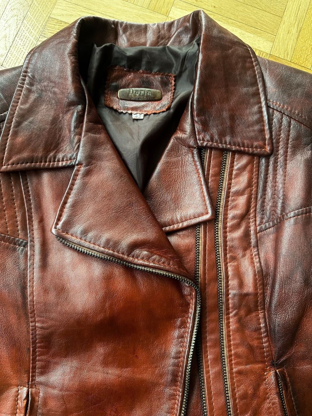 Jacken: Braune Lederjacke – Gebraucht aus Zürich von ong8
