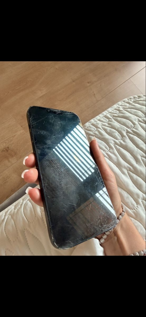 Apple Portables: Iphone14pro max 128gp – D'occasion à Roggwil BE par Fin_96 2