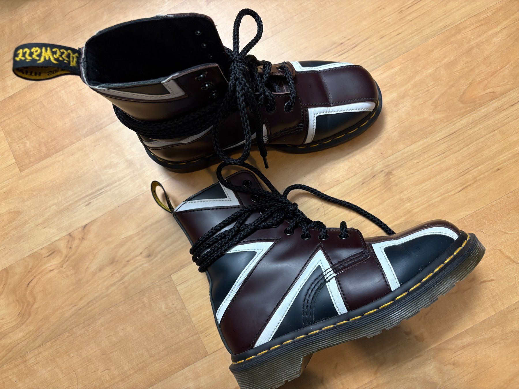 Dr. Martens Scarpe da uomo: Dr. Martens Union Jack Gr. 37 – Nuovo (secondo la descrizione) da Willisau venduto da ani_gtk8