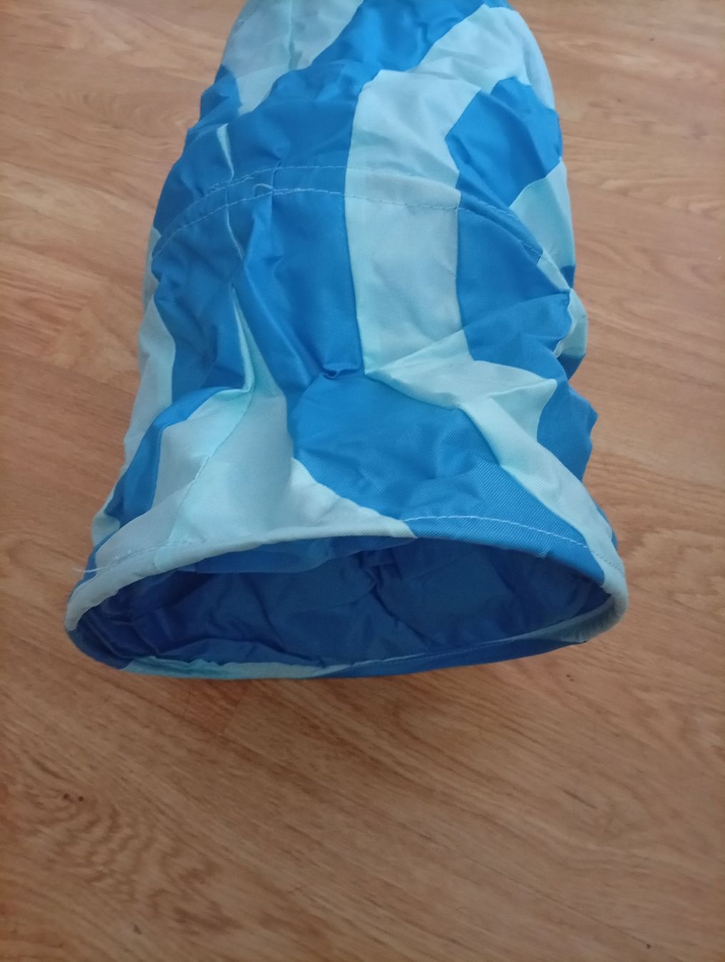 Spielzeuge: Spieltunnel blau gestreift ca 45cm – Gebraucht aus Worben von ersa01 5