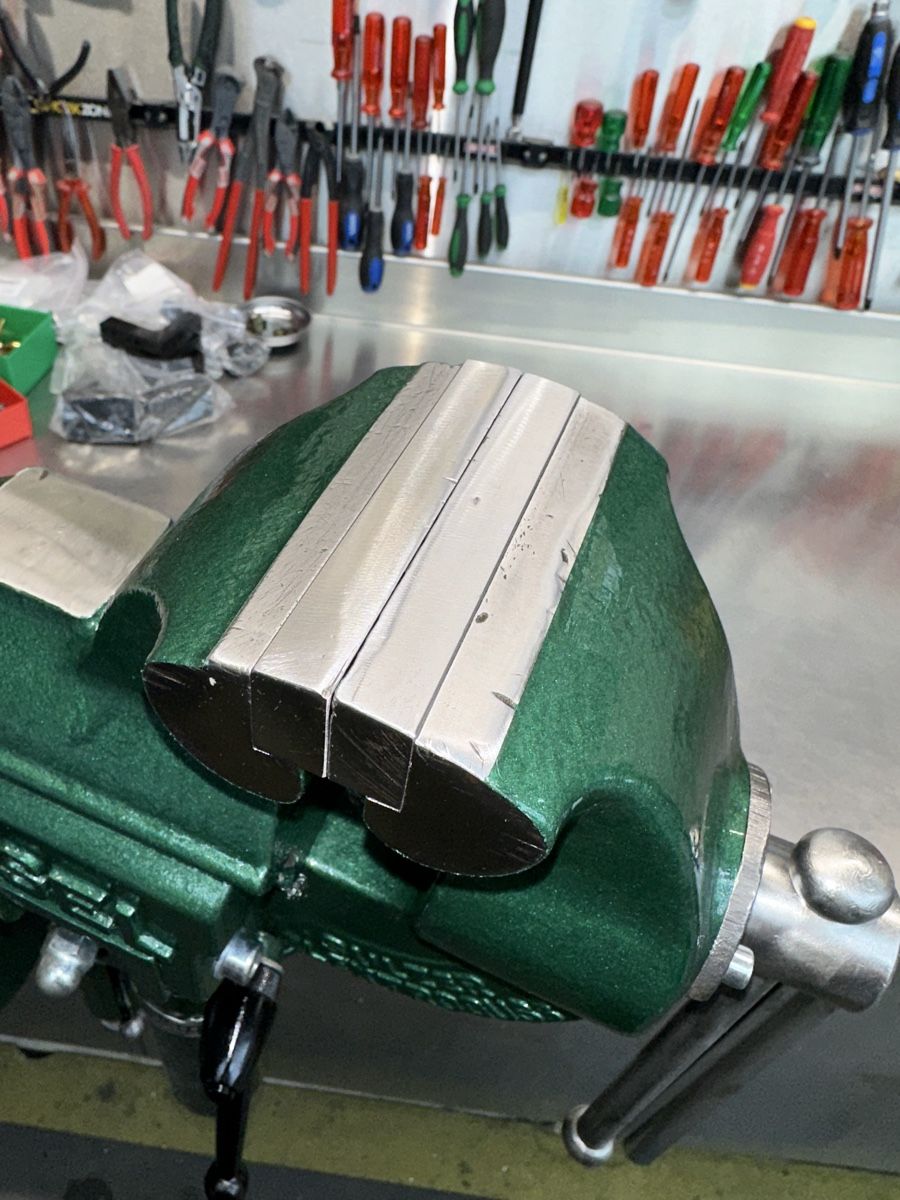 Gressel Tutti gli attrezzi: Gressel Schraubstock mit Lift – Usato da Schwende venduto da weesli 2