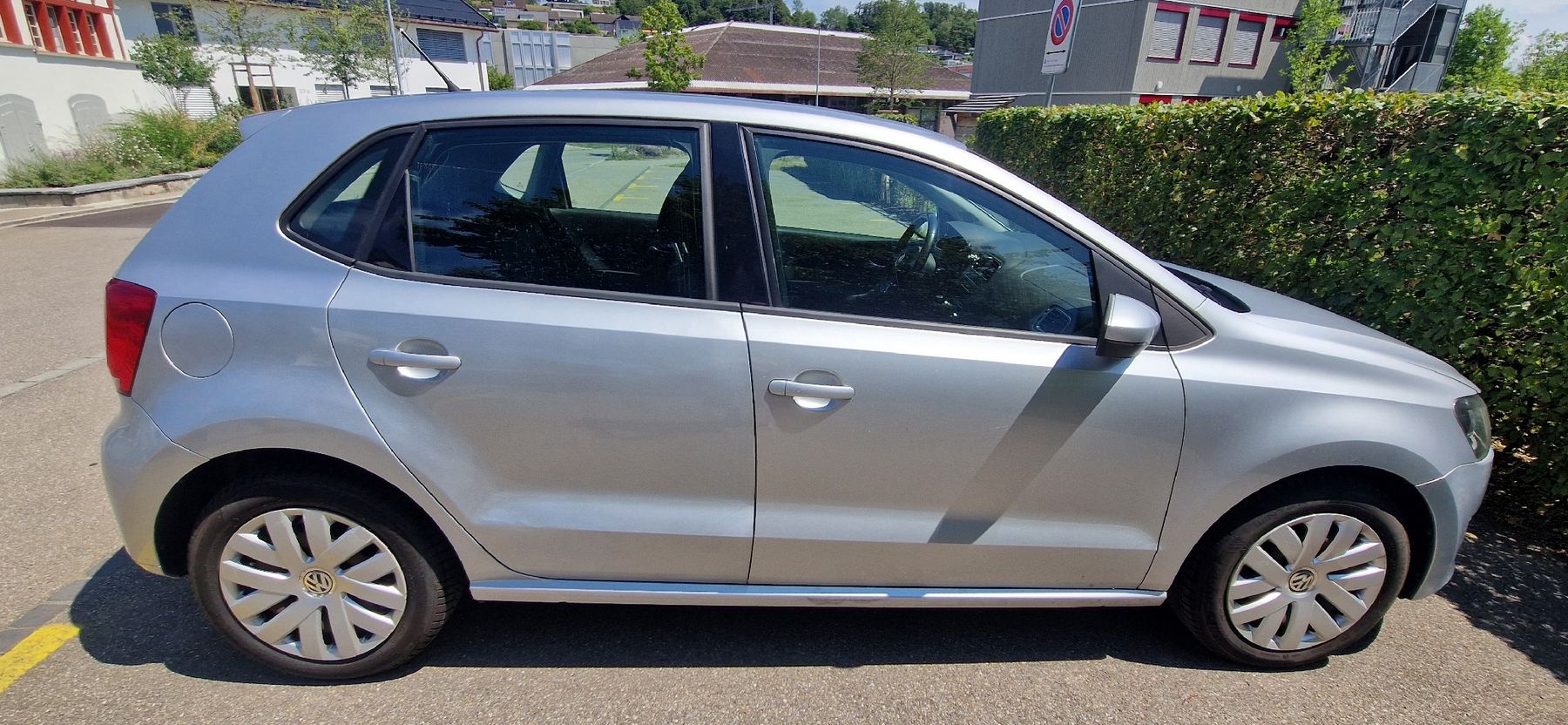 VW Automobili: VW Polo auf Verhandlungsbasis – Usato da Stäfa venduto da ina_5xw5 2
