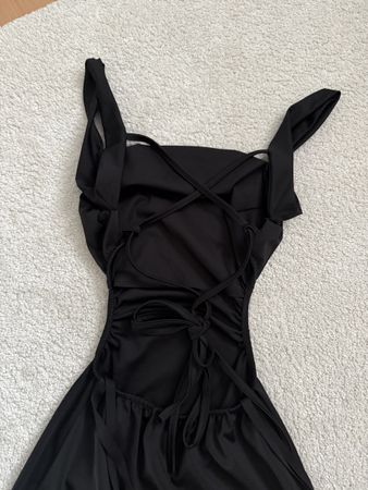 Schickes Sommerkleid schwarz