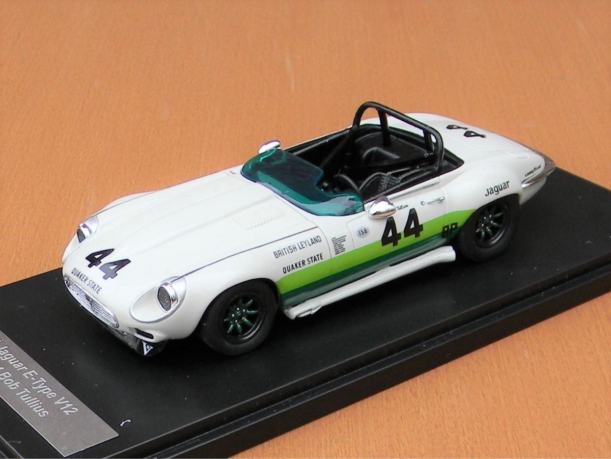 Jaguar Modellini d'auto: Jaguar E-Type V12 (Group 44 Bob Tullius 1974) – Nuovo e nell'imballaggio originale da Flawil venduto da Imperiosud