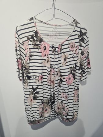 Frühlings-Damen-Shirt mit Blumen-Streifen-Mix Gr. 48 Top 