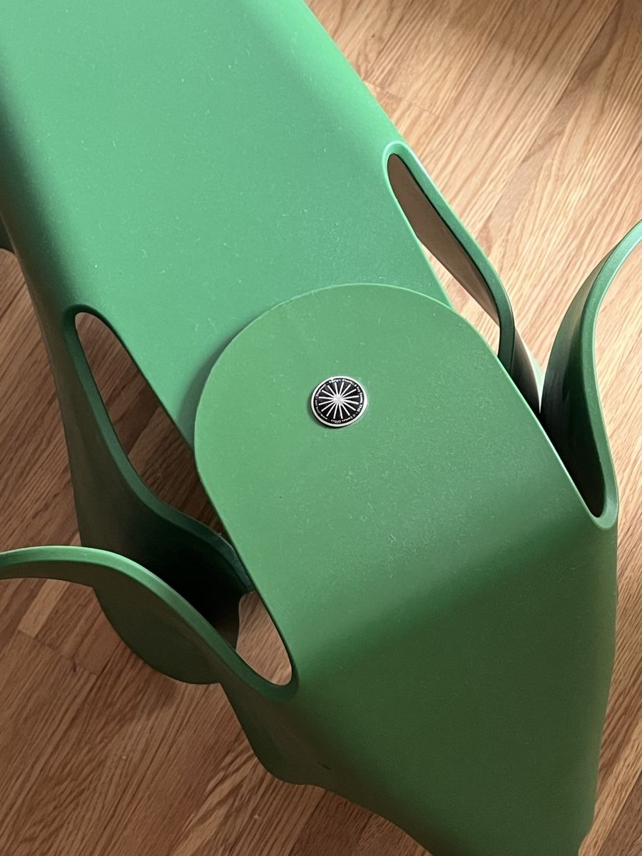 Vitra Sgabelli: Vitra Elephant Hocker, Design Charles & Ray Eames 1945 – Usato da Luzern venduto da maisonnoir 4