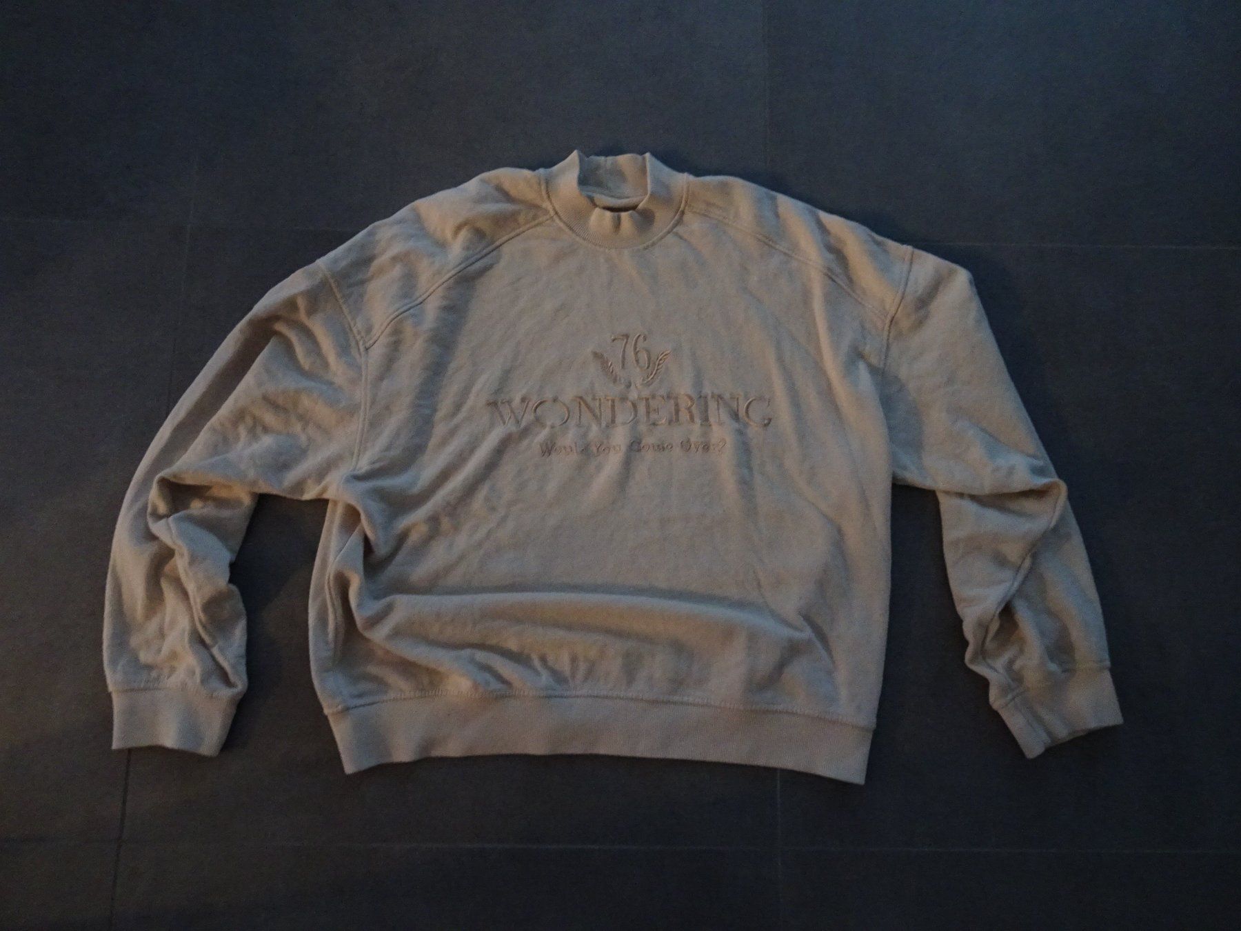Pullover & Sweatshirts: Pullover, Gr. M – Gebraucht aus Bassersdorf von Nianda