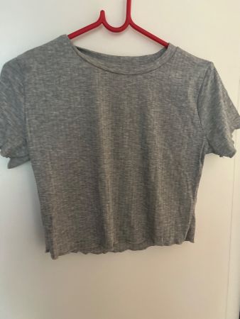 Graues Crop Top, Grösse S, kurzarm - Sommer Must-have!