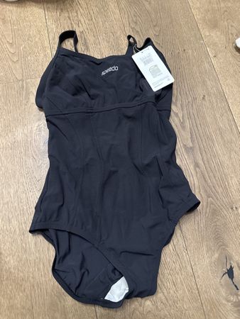 Maillot de bain Speedo neuf, jamais porté, taille 38! (52)
