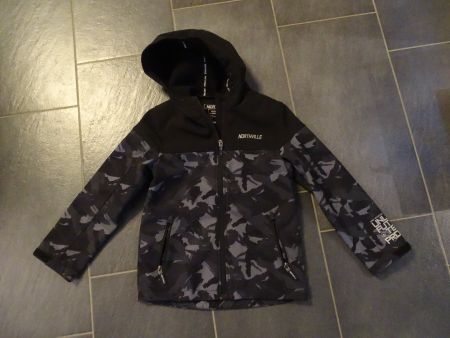 Northville Softshell Jacke, Gr. 134, Top Zustand !