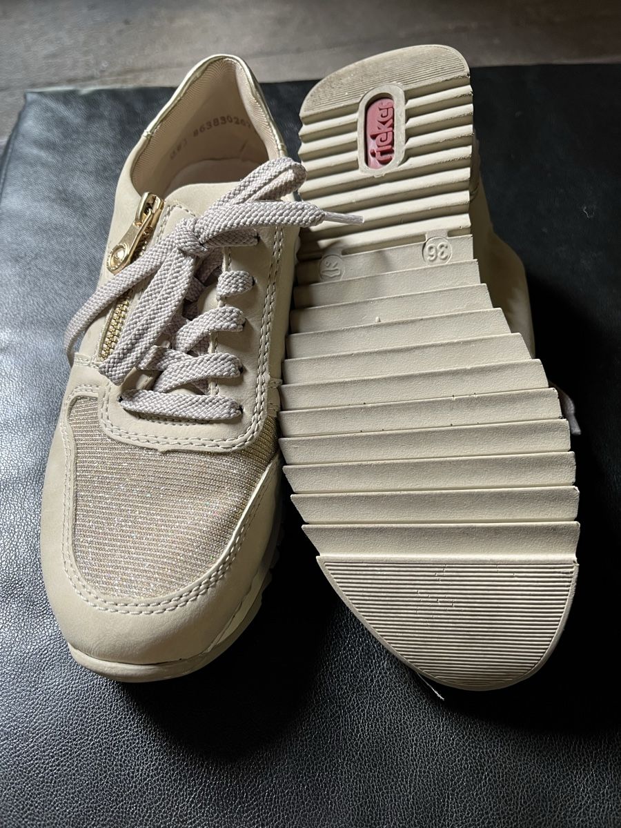 Scarpe da donna: Rieker Schuhe – Nuovo (secondo la descrizione) da Novazzano venduto da mag_9klv 2